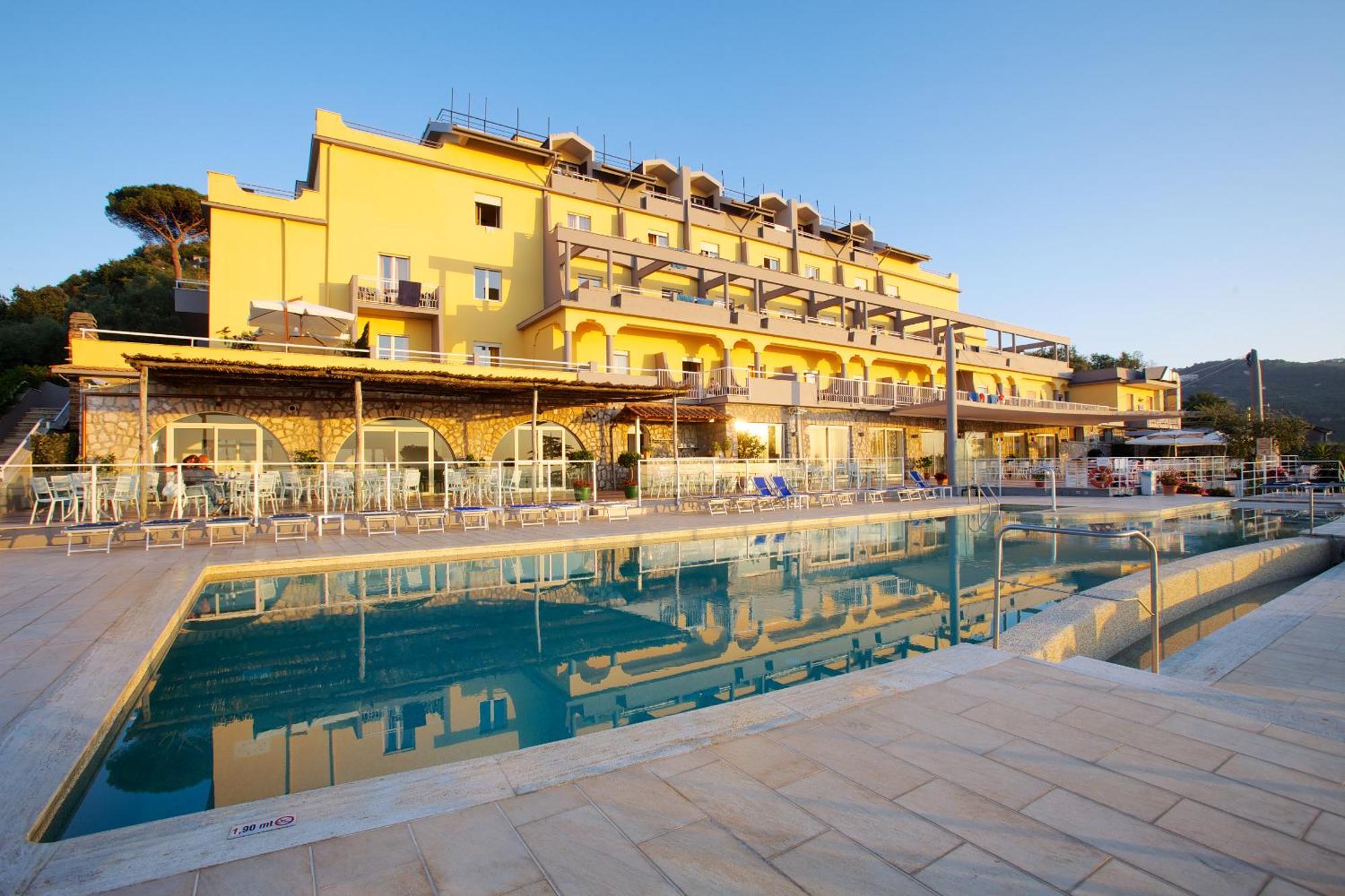 Art Hotel Gran Paradiso Sorrento Dış mekan fotoğraf